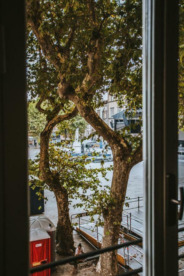 Noble Floor - Luxury Apartment Lucca Buitenkant foto